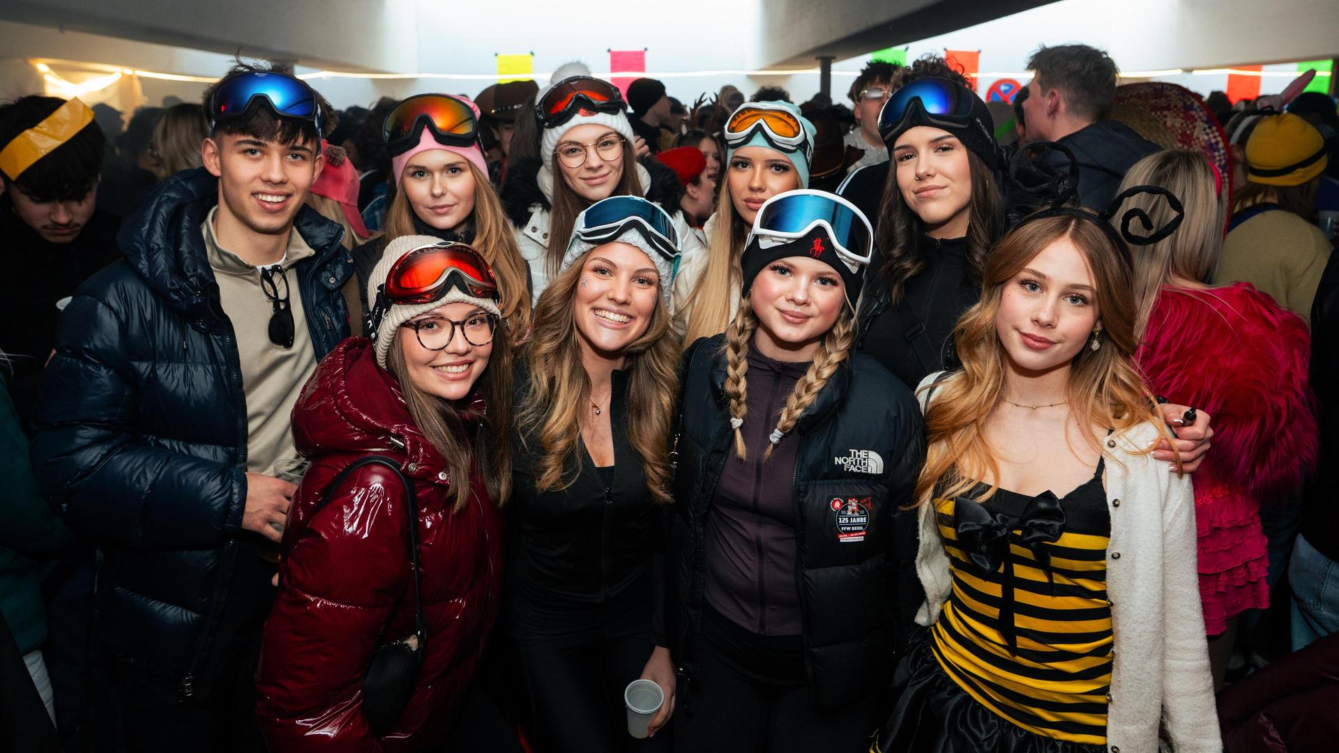 Erst Faschingszug, dann Afterparty in Neustadt. Wir haben die Bilder.  (Bild: Hannes Stock)