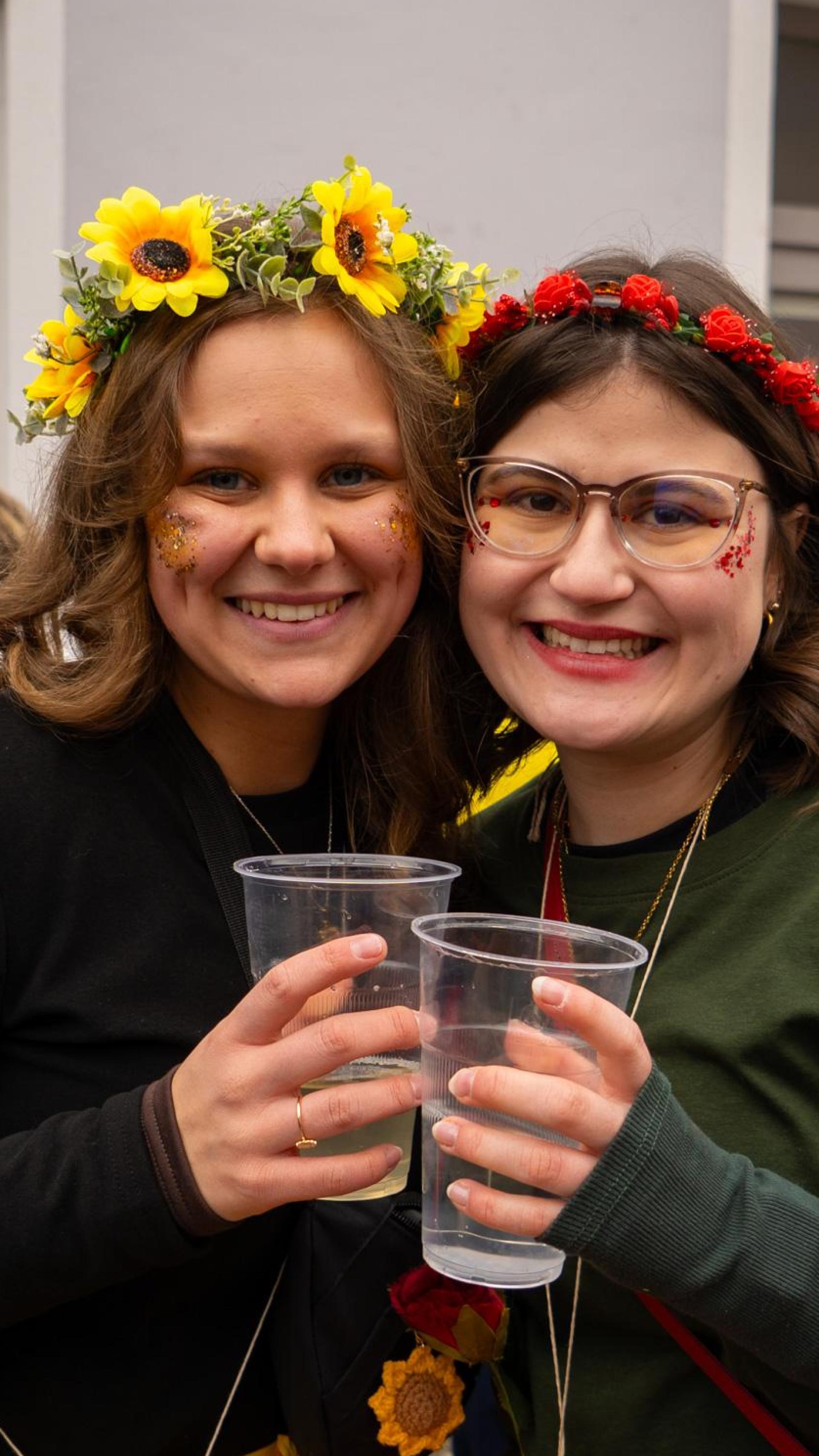 In Hahnbach ging es am Sonntag vor, während und vor allem nach dem Faschingszug richtig ab. (Bild: knz)